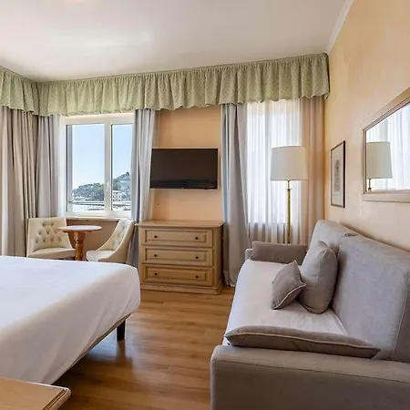 Otel Palace *